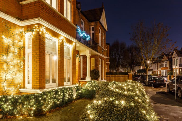 Holiday Light installation near me